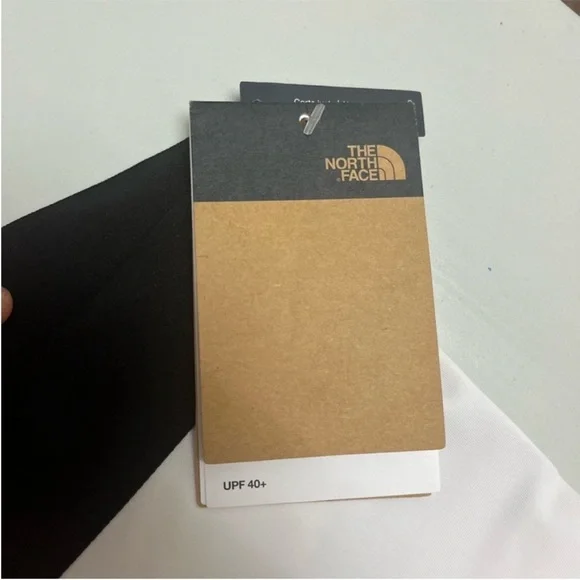 NWT North Face Thermals - Picture 2 of 5